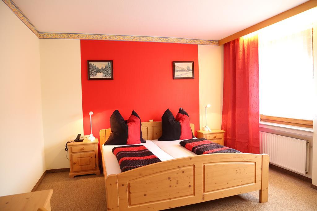 Hotel Bechtel Burbach  Rom bilde
