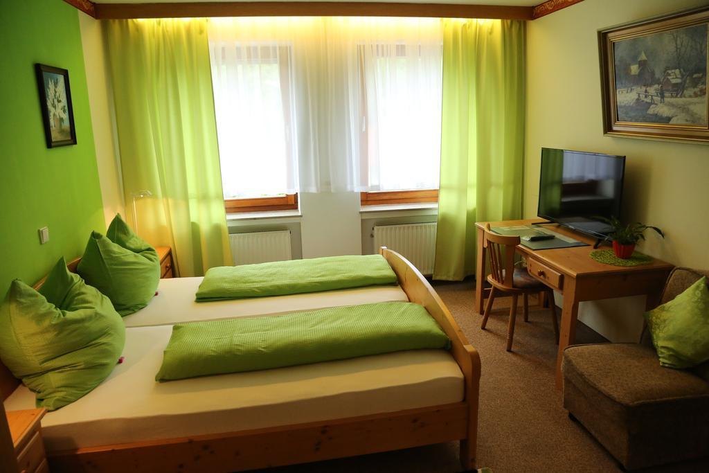Hotel Bechtel Burbach  Rom bilde